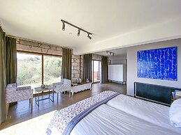 Simurg Inn