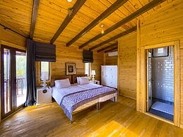 Simurg Inn