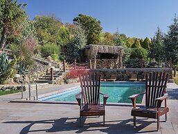Simurg Inn