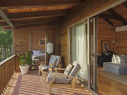 Simurg Inn