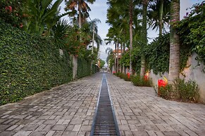 Bali Villa Near the Beach, 2041