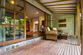 Bali Villa Near the Beach, 2041