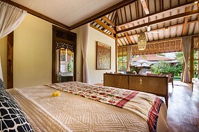 Bali Villa Near the Beach, 2041