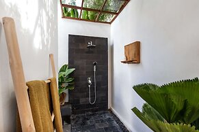 Villa for Rent in Bali 2046