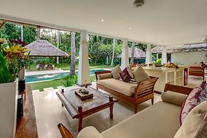 Bali Villa Near the Beach, 2015