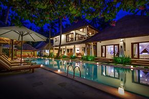Bali Villa Near the Beach, 2015