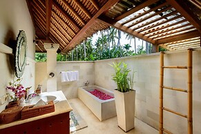 Bali Villa Near the Beach, 2015