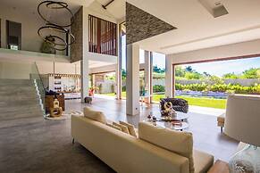 Beautiful Villa With Private Pool, Bali Villa 2059