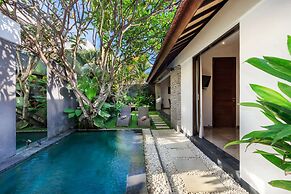 Beautiful Villa With Private Pool, Bali Villa 2011