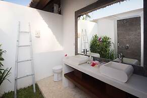 Villa for Rent in Bali 2032