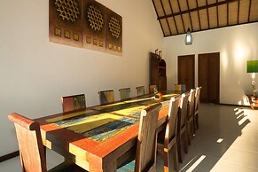 Villa for Rent in Bali 2032