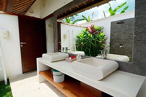 Villa for Rent in Bali 2032