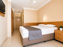 Yaman Life Hotel