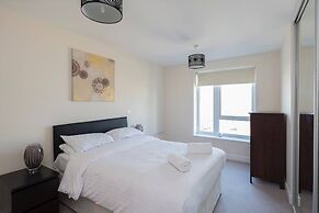 Pier Apartment 2