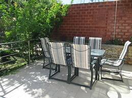 Lemon Tree Apartments