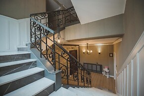 Elexus Boutique