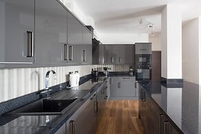 Manhattan Heights 1