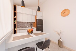 C A L Suites