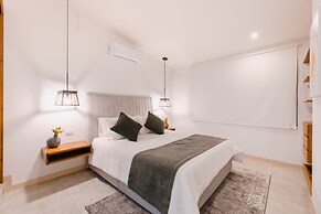 C A L Suites