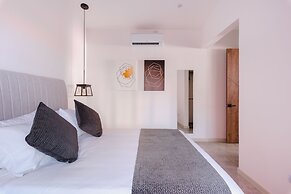 C A L Suites