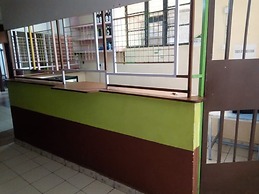 C.E.O Motel