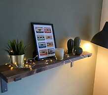 17G Regent Place