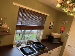 17G Regent Place