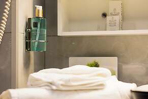 Le Blanc Aparthotel