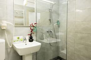 Le Blanc Aparthotel