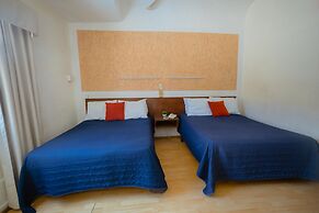 Hotel Zacatecas Courts