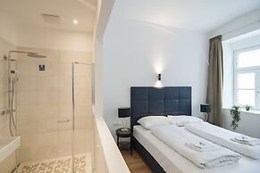 easy-flat Belvedere - Central Apartments with AC