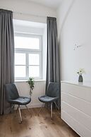 easy-flat Belvedere - Central Apartments with AC