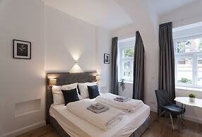 easy-flat Belvedere - Central Apartments with AC
