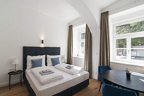 easy-flat Belvedere - Central Apartments with AC