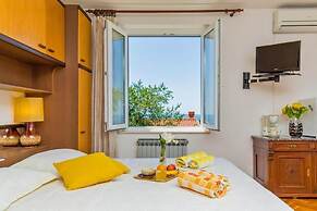 Rooms on Konalu