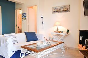 Areos Galaxy Apartments With Beach View