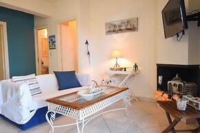 Areos Galaxy Apartments With Beach View