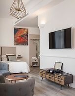Puerta Catedral Holiday Suites