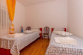 Apartment Dadi