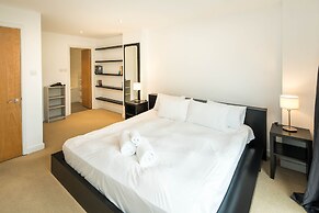 Broadband 2BD City Flat Farringdon Expedia