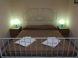 Atrium Rooms
