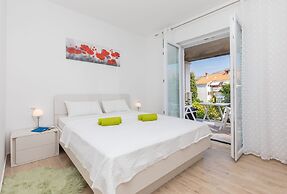 Angela Apartments
