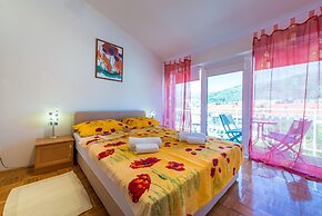 Angela Apartments