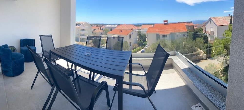 Sunset Apartments