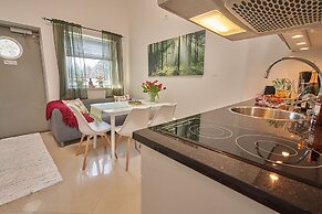 Staylong Hotel