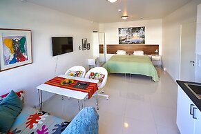 Staylong Hotel