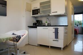 Staylong Hotel