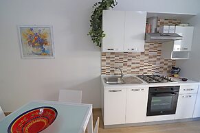 Luisa Holiday House With Air Conditioning And Balcony