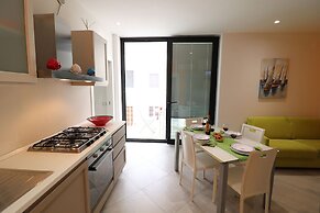 Holiday House 