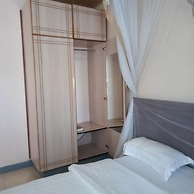 Isabella Inn
